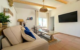 Villa Clavero Eight Premium Apt